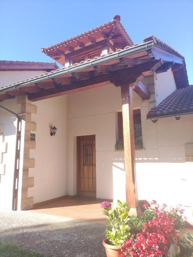 La Huertona Villa Pesaguero-La Parte Exterior photo
